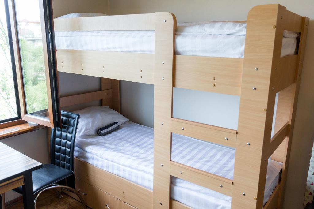 Ussr Hostel Bisjkek Kamer foto