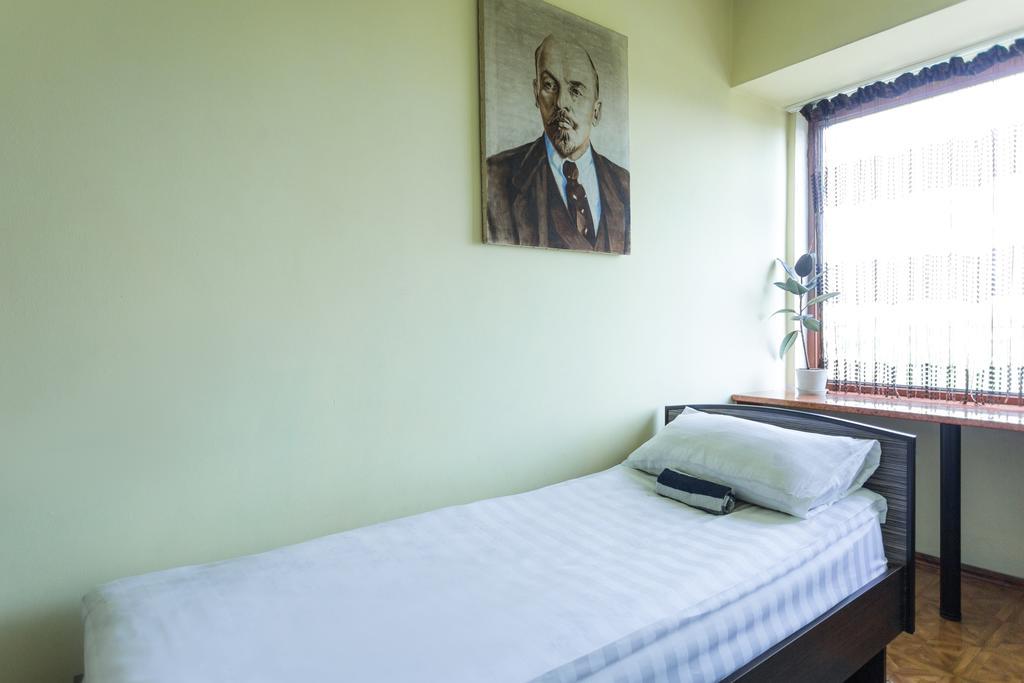 Ussr Hostel Bisjkek Kamer foto